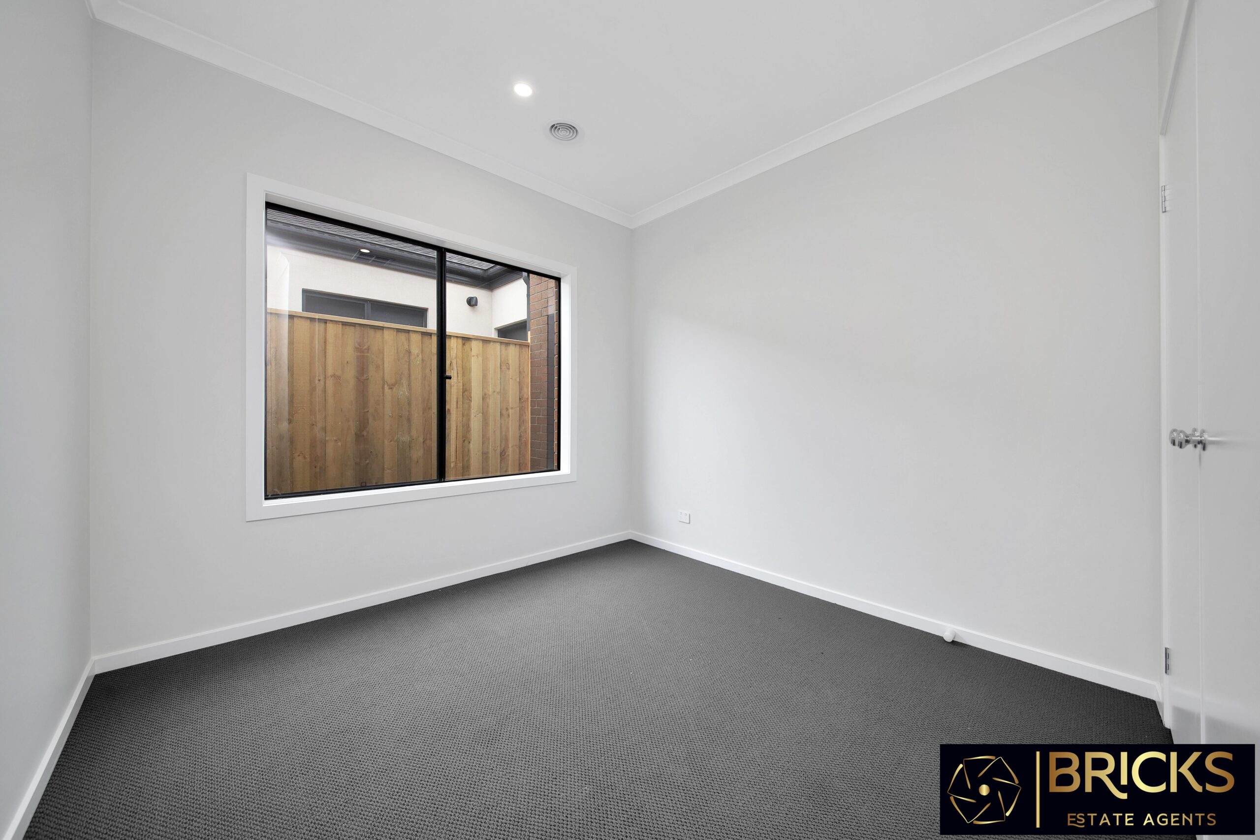 141879283__1743217511-141879283__1743216393-55937-IMG9279-8