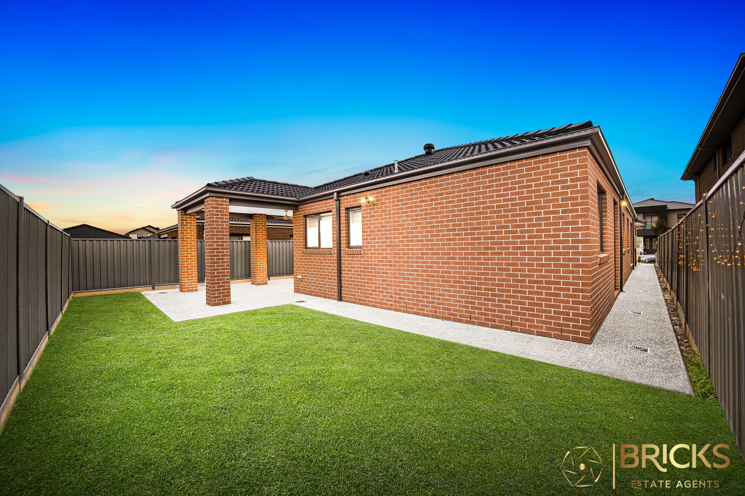 176073315__1763685596-176073315__1763685409-229410-026A1297-1