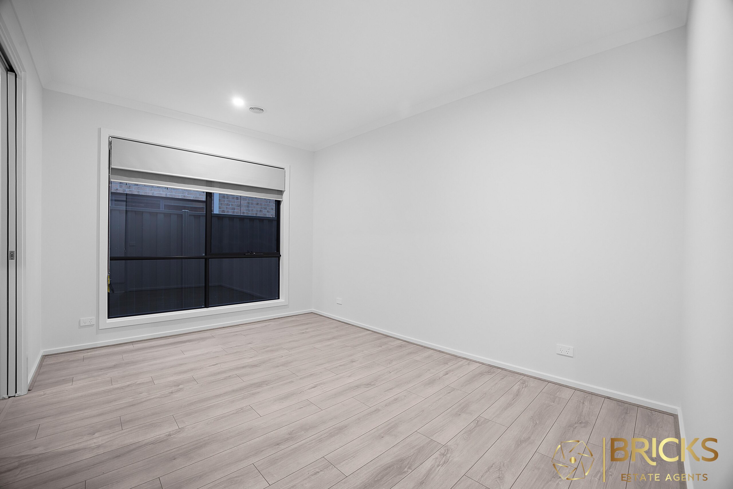 176073413__1763685596-176073413__1763685420-50625-026A1246-1